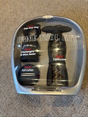 Velvet Black Wine Tool Kit with Clear Case